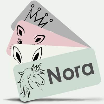 Eksklusive navnelapper, design av Camilla Rørvik